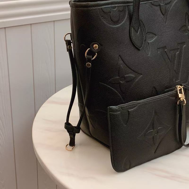 Cartera tote grande con textura y monedero incluido – bolso mujer elegante y práctico