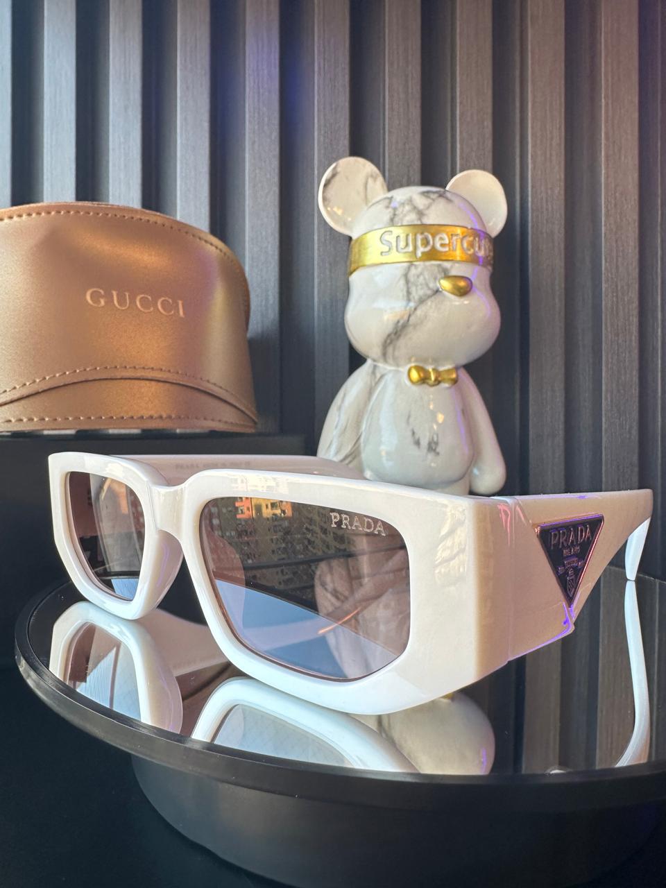 Lentes de sol Prada Classic