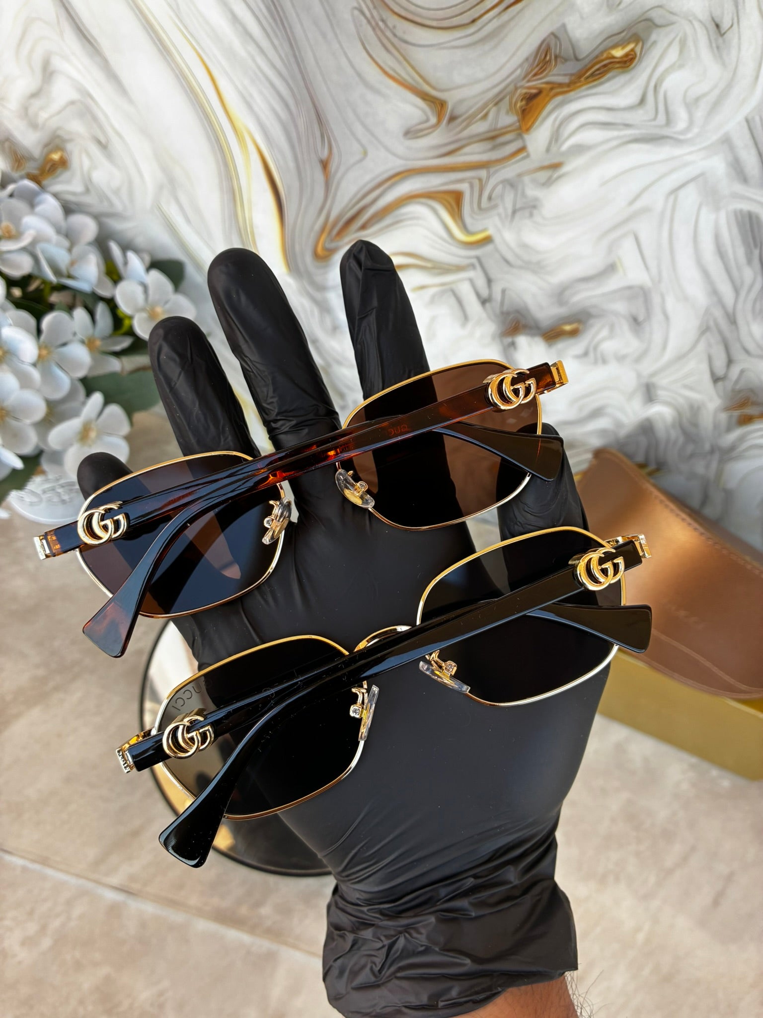 🕶️ Lentes de Sol Gucci Hexagonal Geometric – Elegancia Metálica