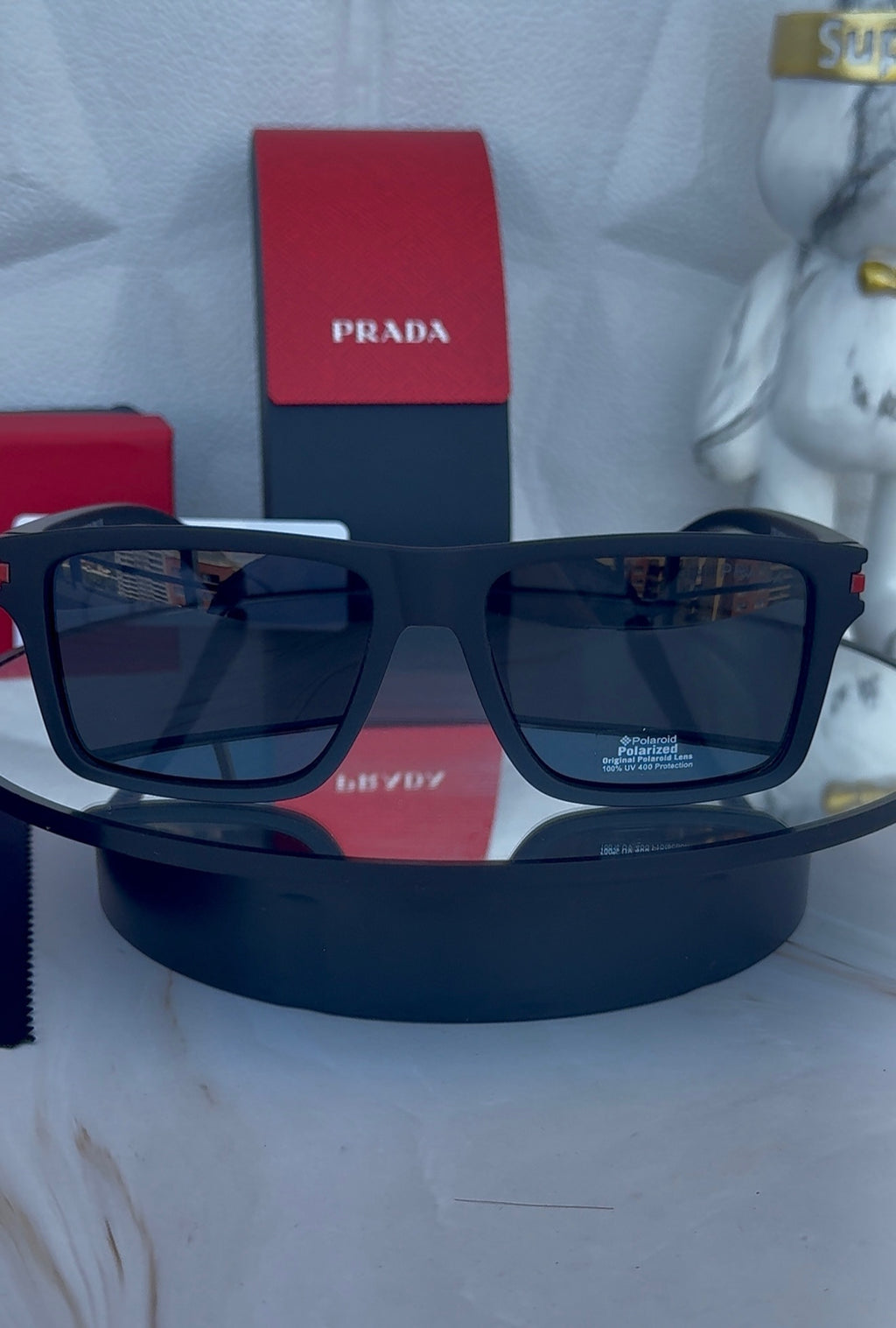 Lentes Prada Ralla roja