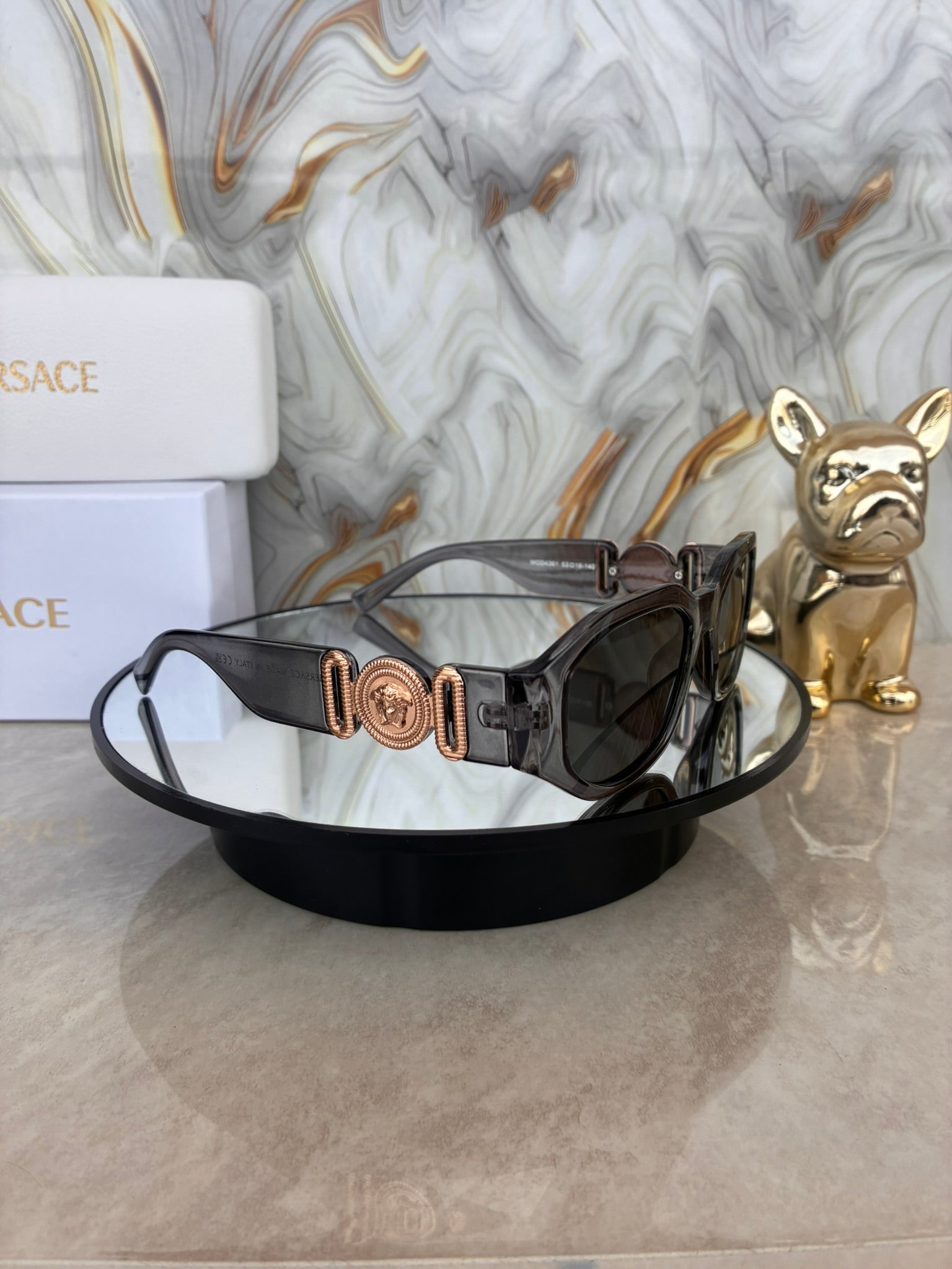🕶️ Lentes de Sol VERSACE Biggie Transparentes – Ícono Urbano con Filtro UV400