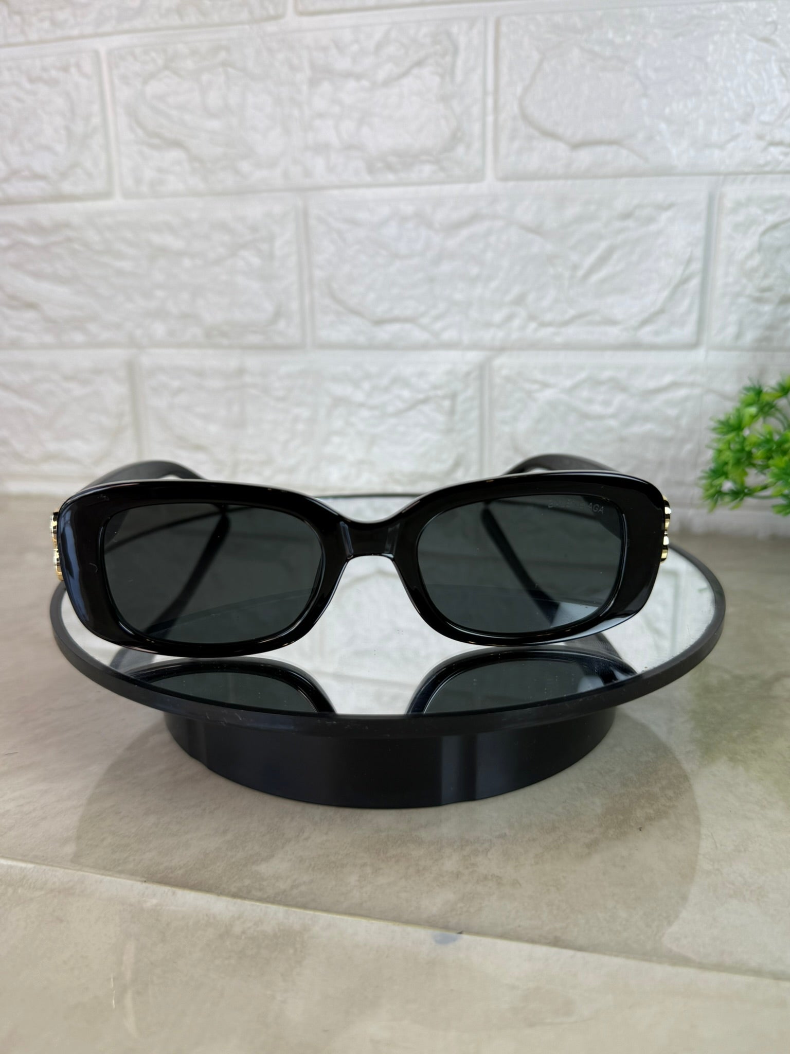 🕶️ Lentes de Sol BALENCIAGA – Estilo Urbano con Filtro UV400