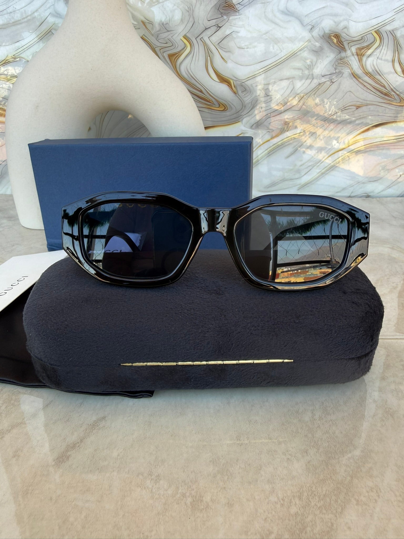 🕶️✨ Gafas Gucci – Modelo Oversize con Logo GG Iconic ✨🕶️