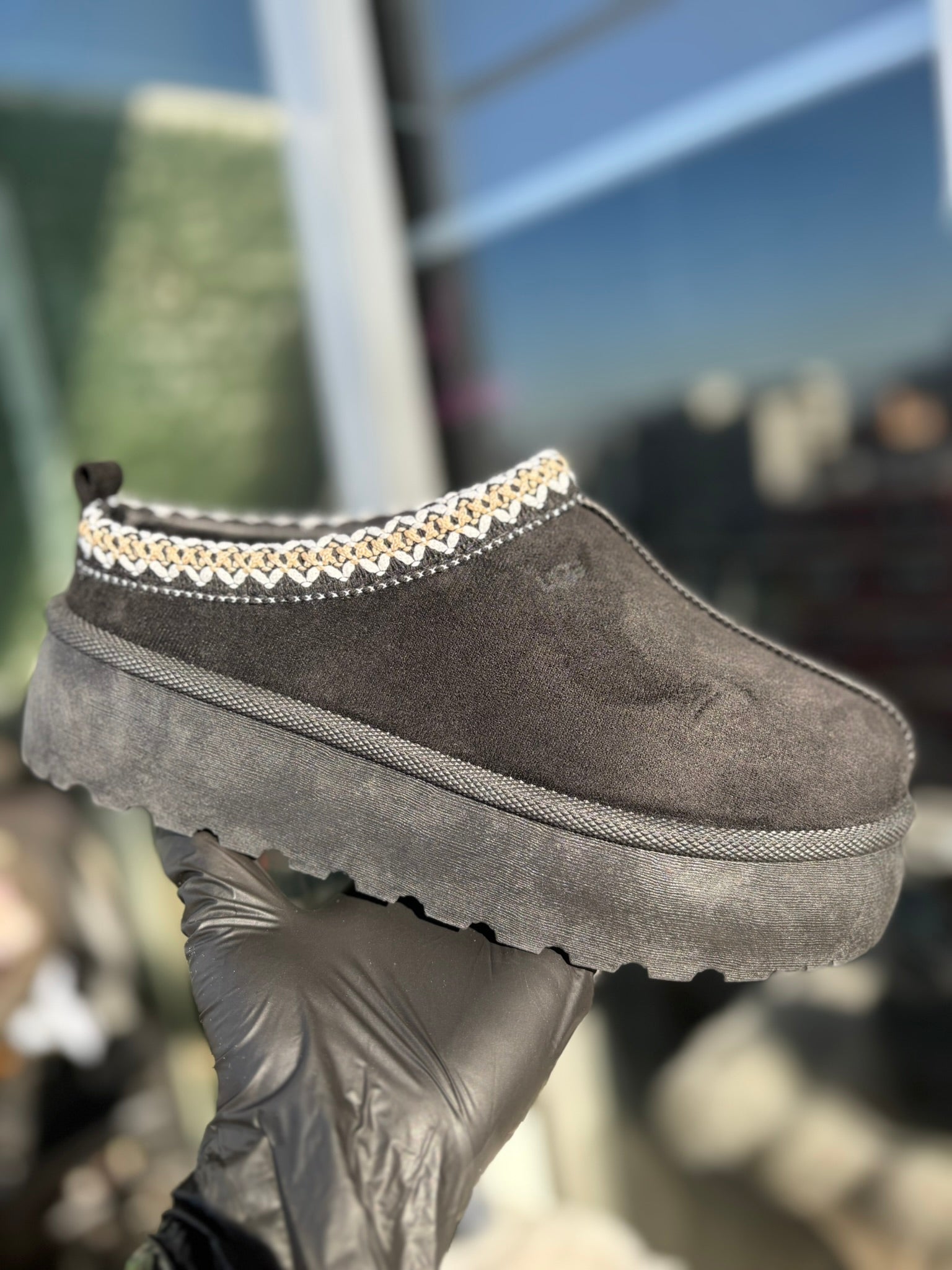 UGG Tazz Plataforma – Tendencia 2026
