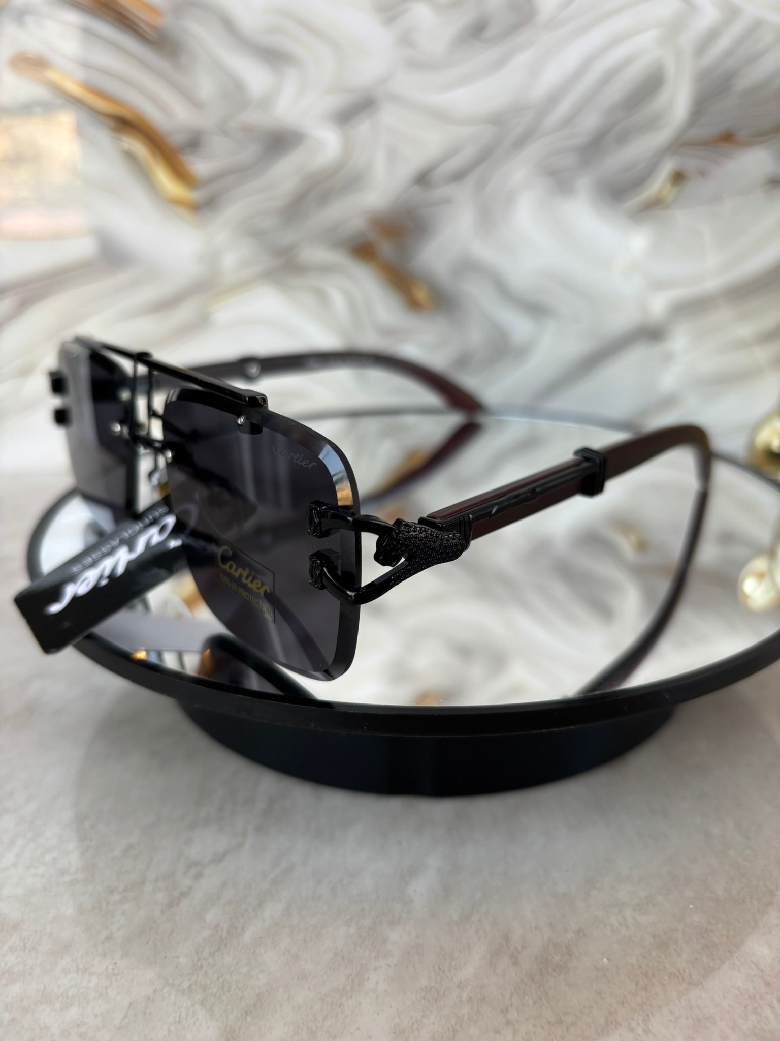 😎 Lentes de Sol Cartier – Estilo Moderno & Protección Total