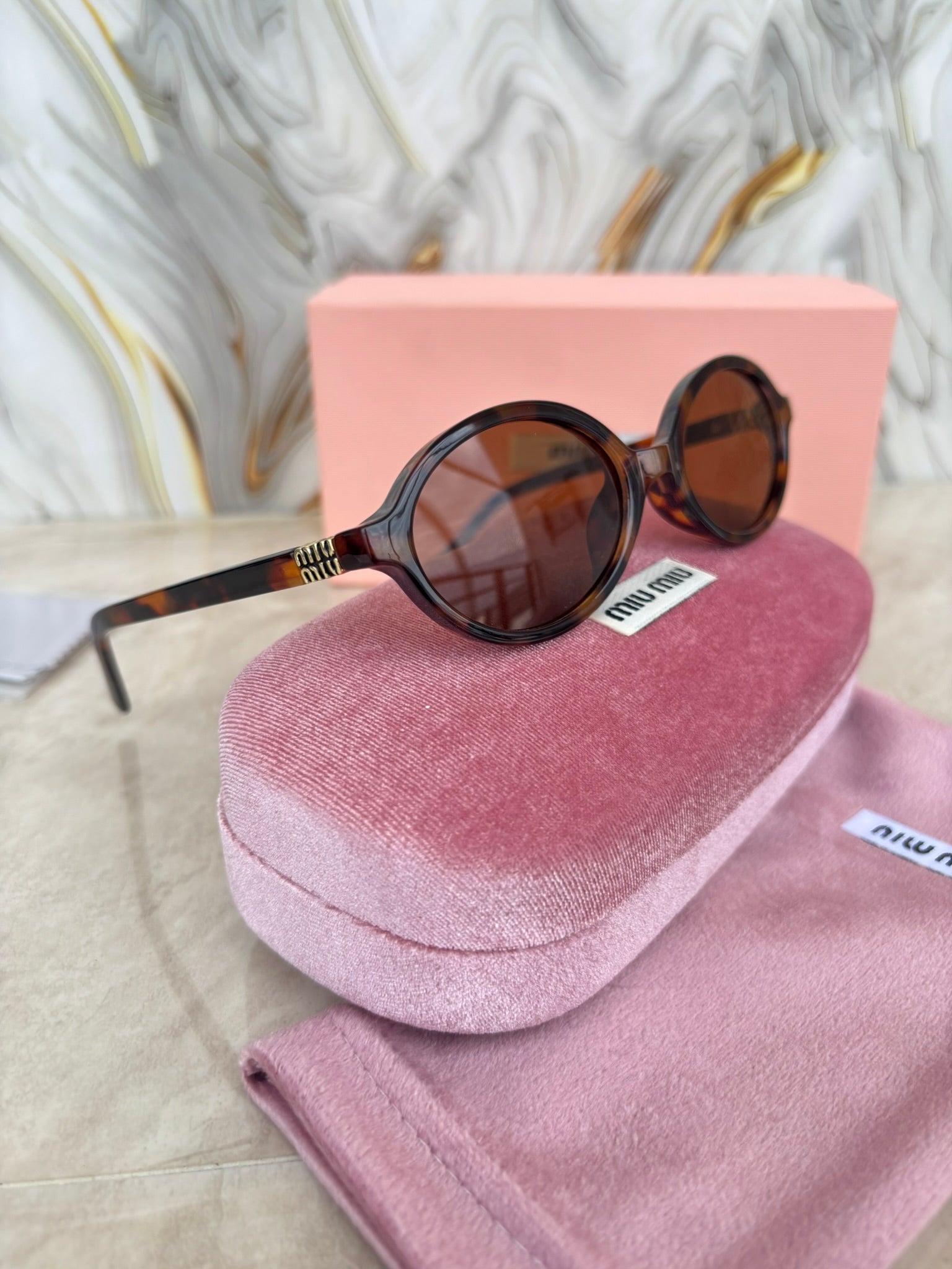 Miu Miu MU04ZS