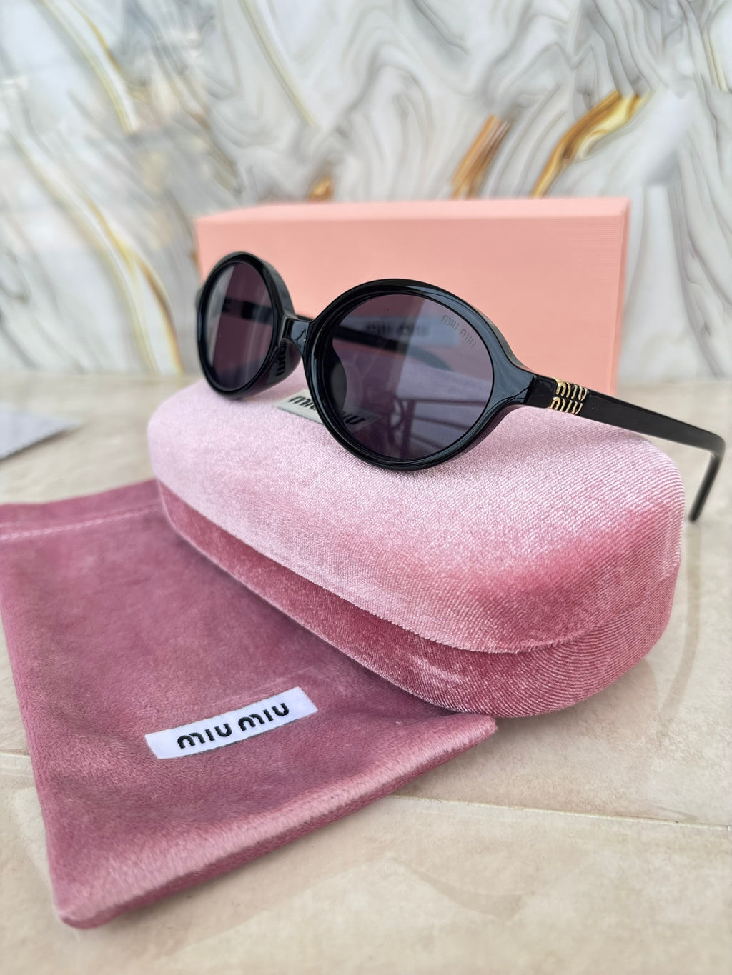 Miu Miu MU04ZS