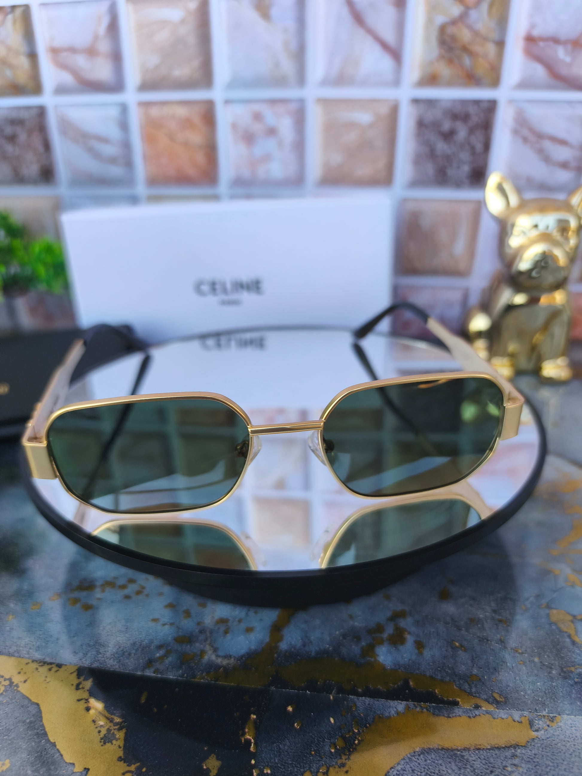 Celine Hexagonal
