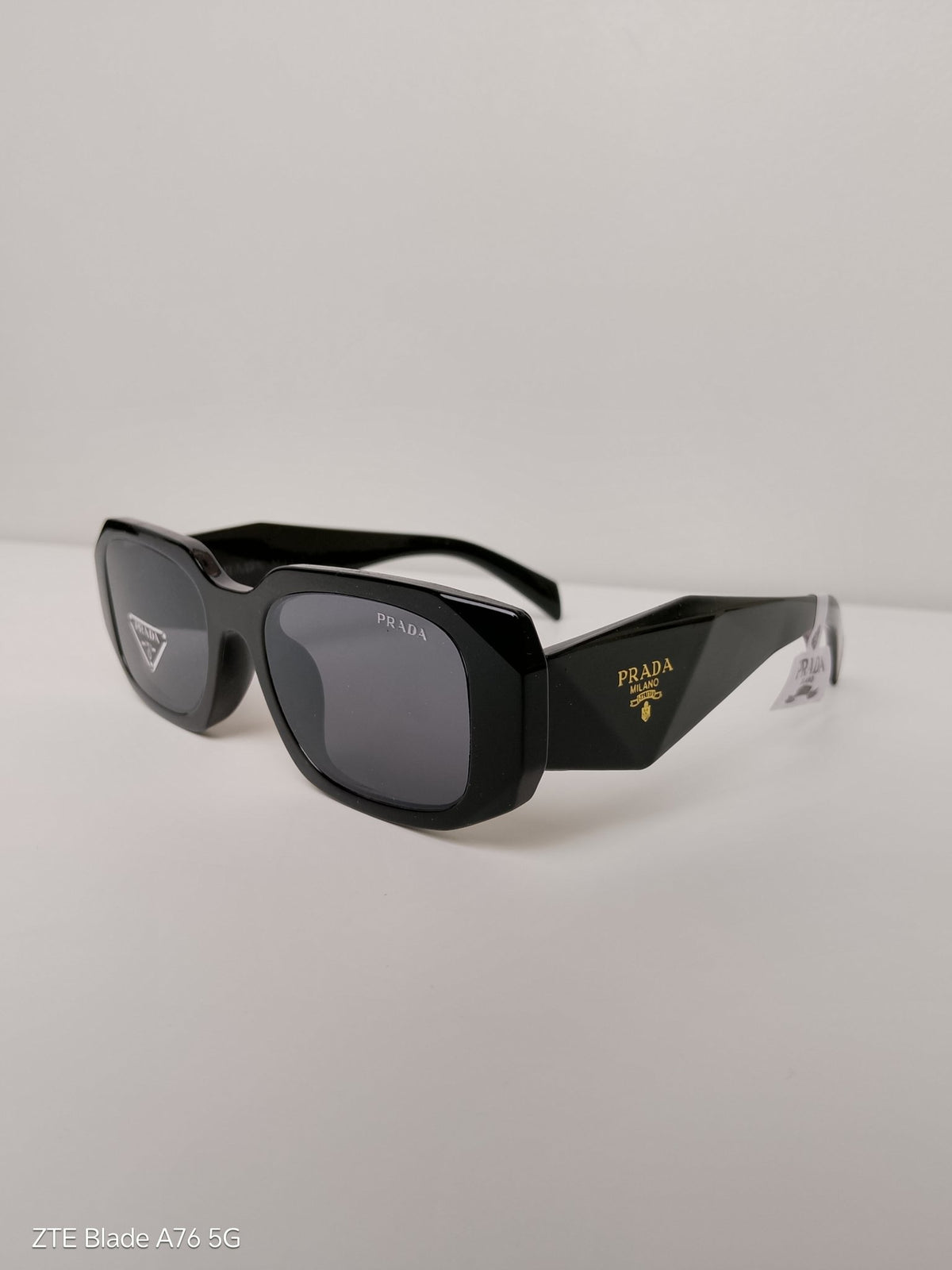 💎 Prada Diamante LOGO Dorado