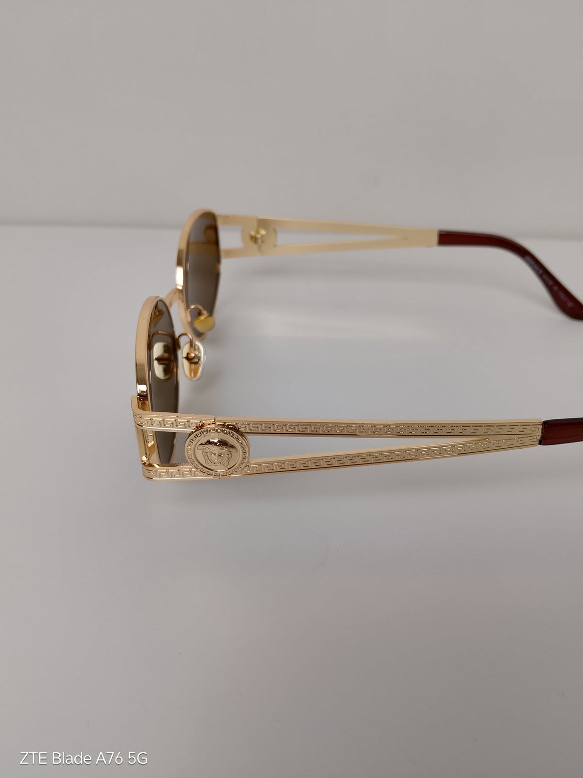 🕶️ Versace Redondo